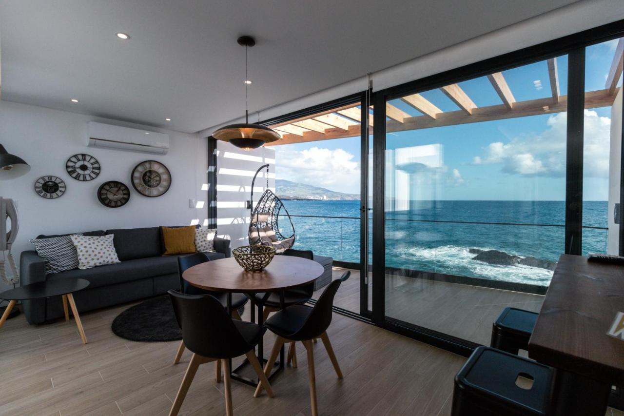 Home At Azores - Oasis House เซารอก ภายนอก รูปภาพ