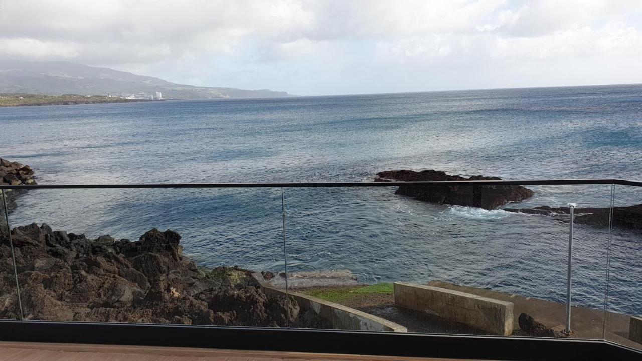 Home At Azores - Oasis House เซารอก ภายนอก รูปภาพ