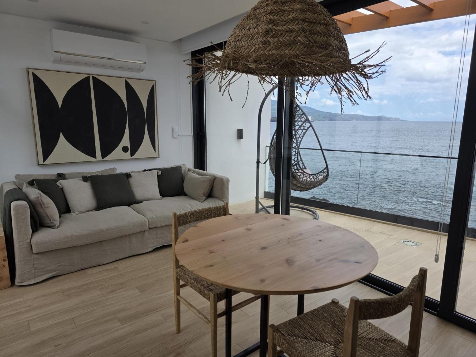 Home At Azores - Oasis House เซารอก ภายนอก รูปภาพ